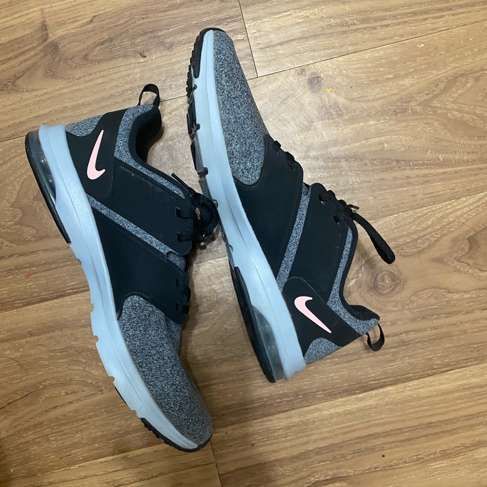 Women’s Nike training shoes